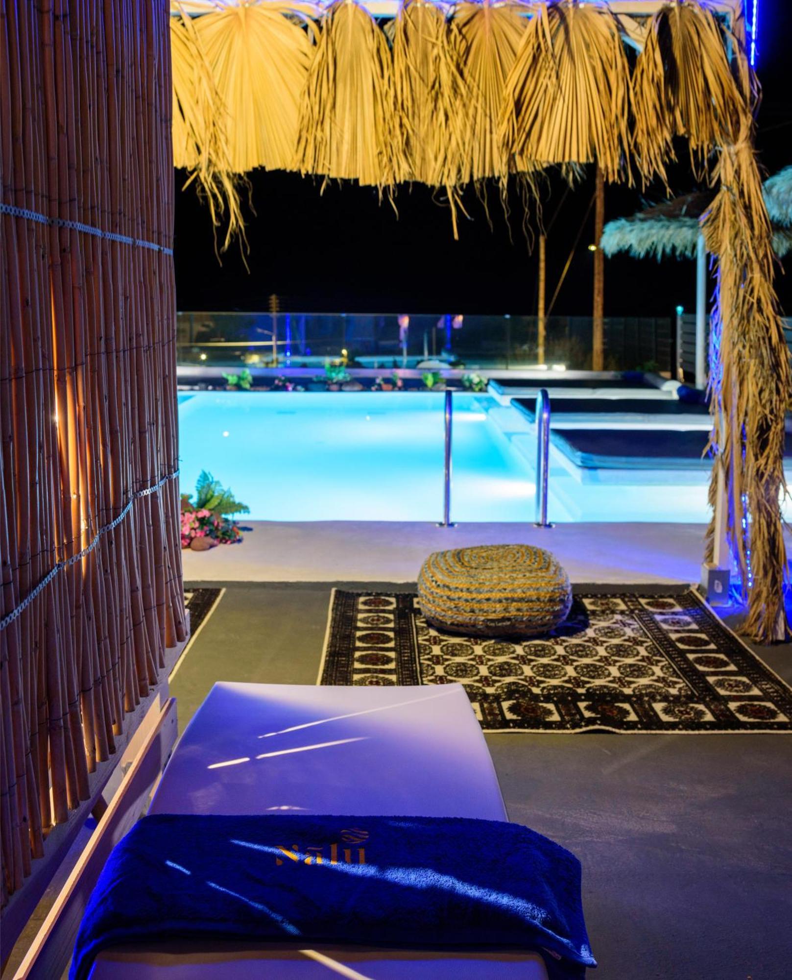 Nalu Suites ثيرا المظهر الخارجي الصورة