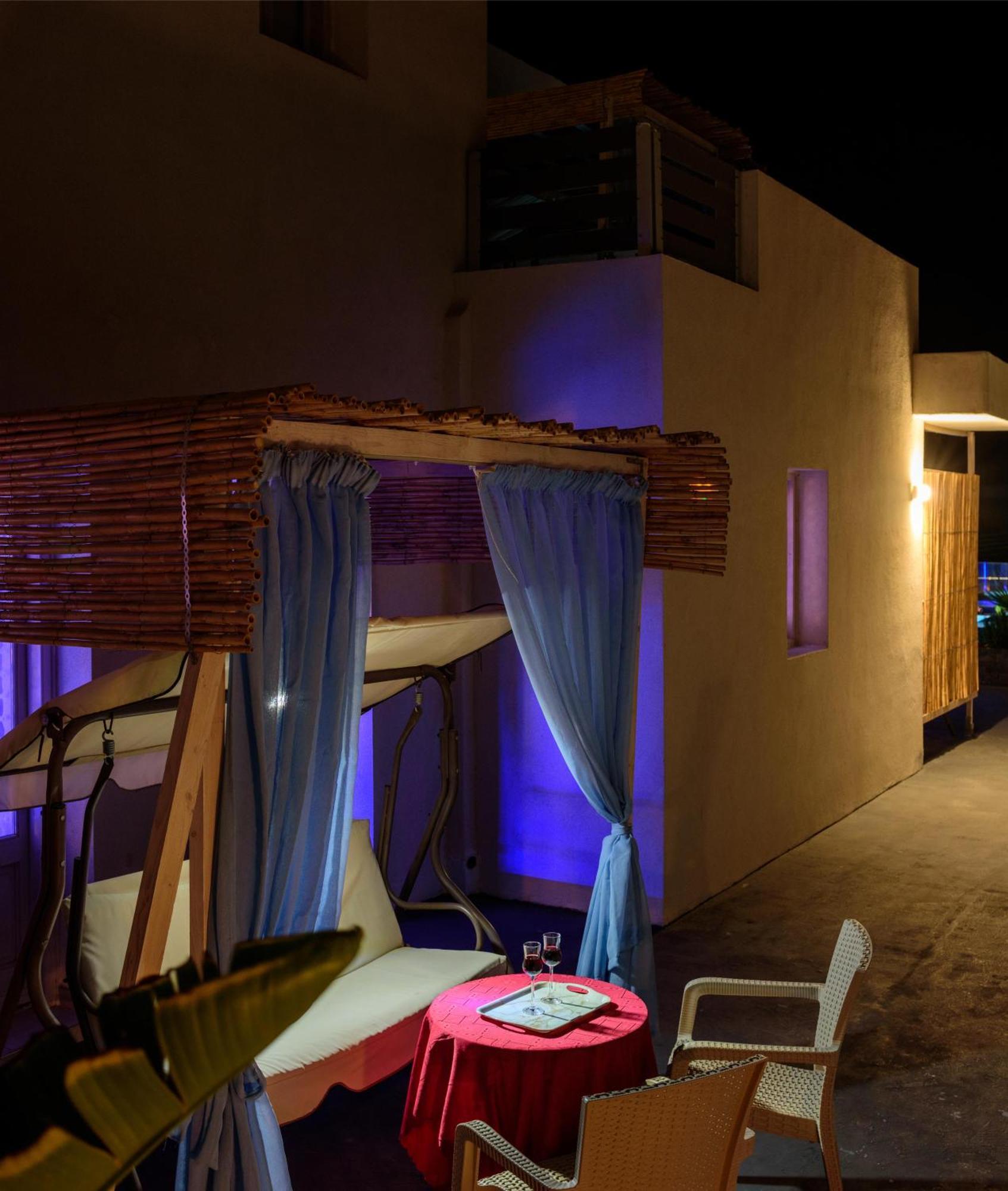 Nalu Suites ثيرا المظهر الخارجي الصورة